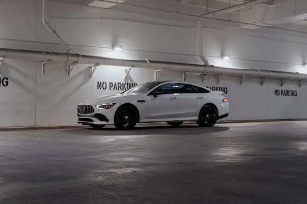 리걸스 카지노 안드로이드/iOS 앱